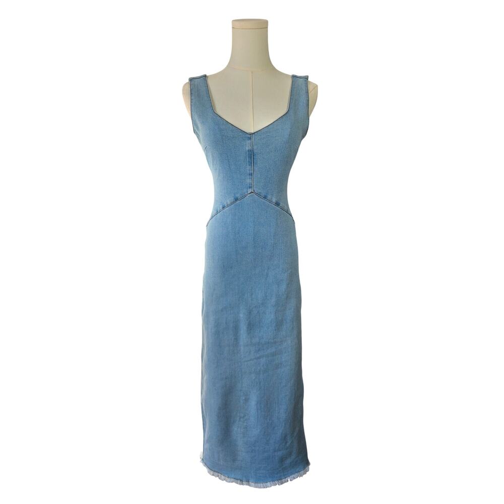 FOREVER 21 Light-Denim Midi Back Slit V-Neck Sleeveless Dress